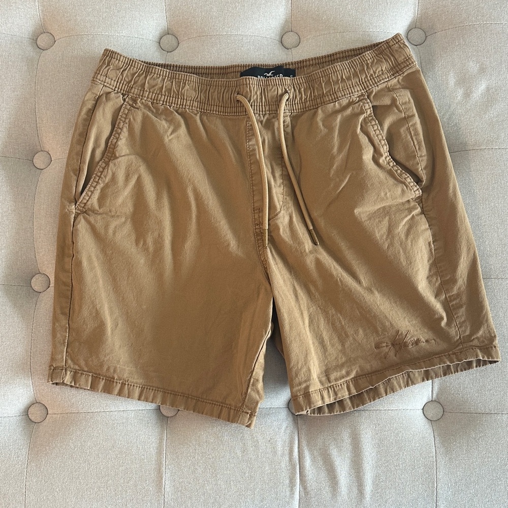 Hollister Brown Women's Bermudas